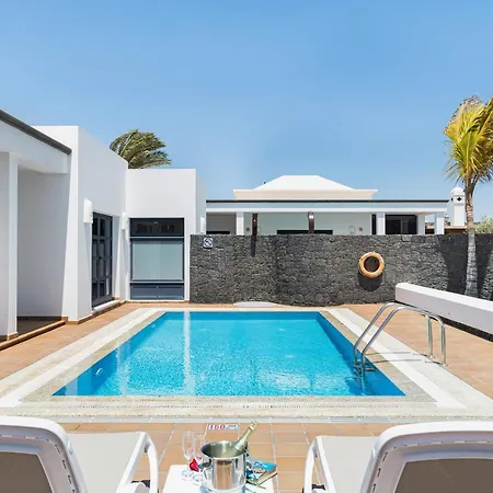 Mamma Mia 2 Villa